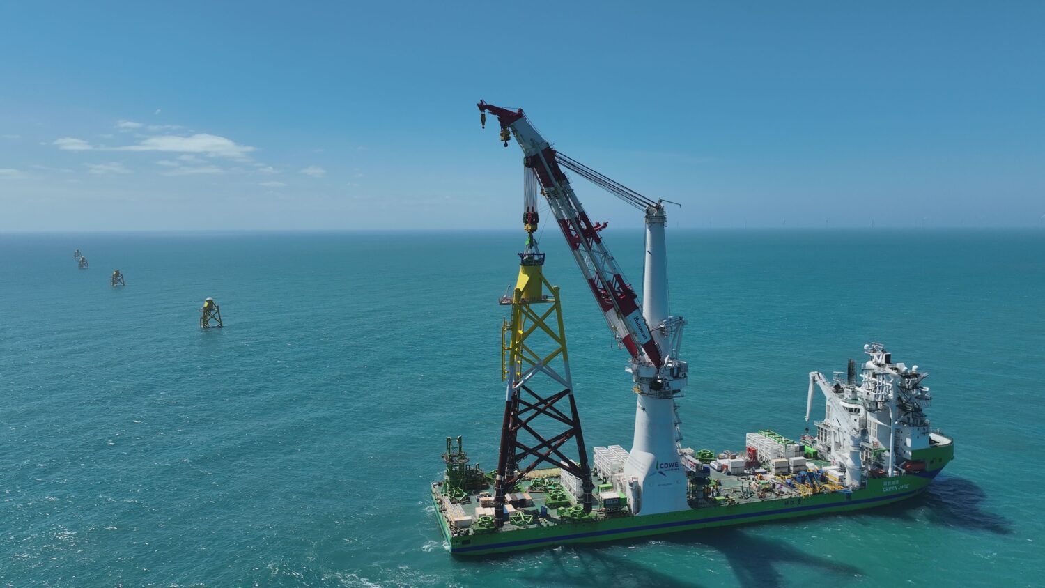 台船環海風電提前完工海龍計畫 環海翡翠輪成功安裝73座水下基礎 台船環海風電提前完工海龍計畫 環海翡翠輪成功安裝73座水下基礎