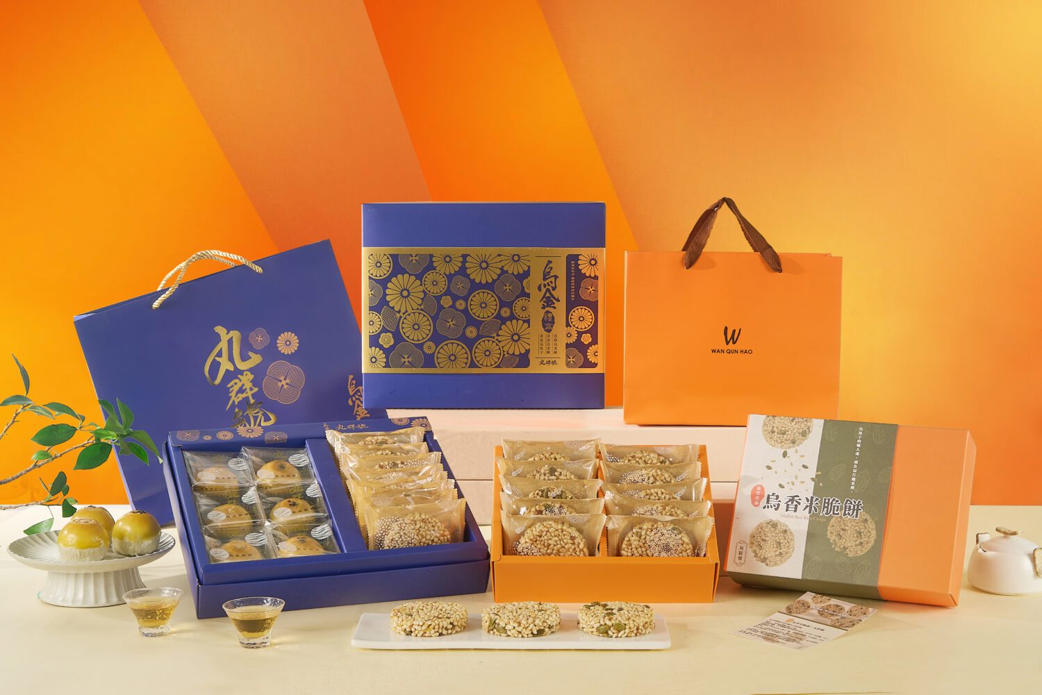 丸群號中秋限量「烏金酥、米脆餅」登場 海味禮盒跨界出擊 丸群號中秋限量「烏金酥、米脆餅」登場 海味禮盒跨界出擊