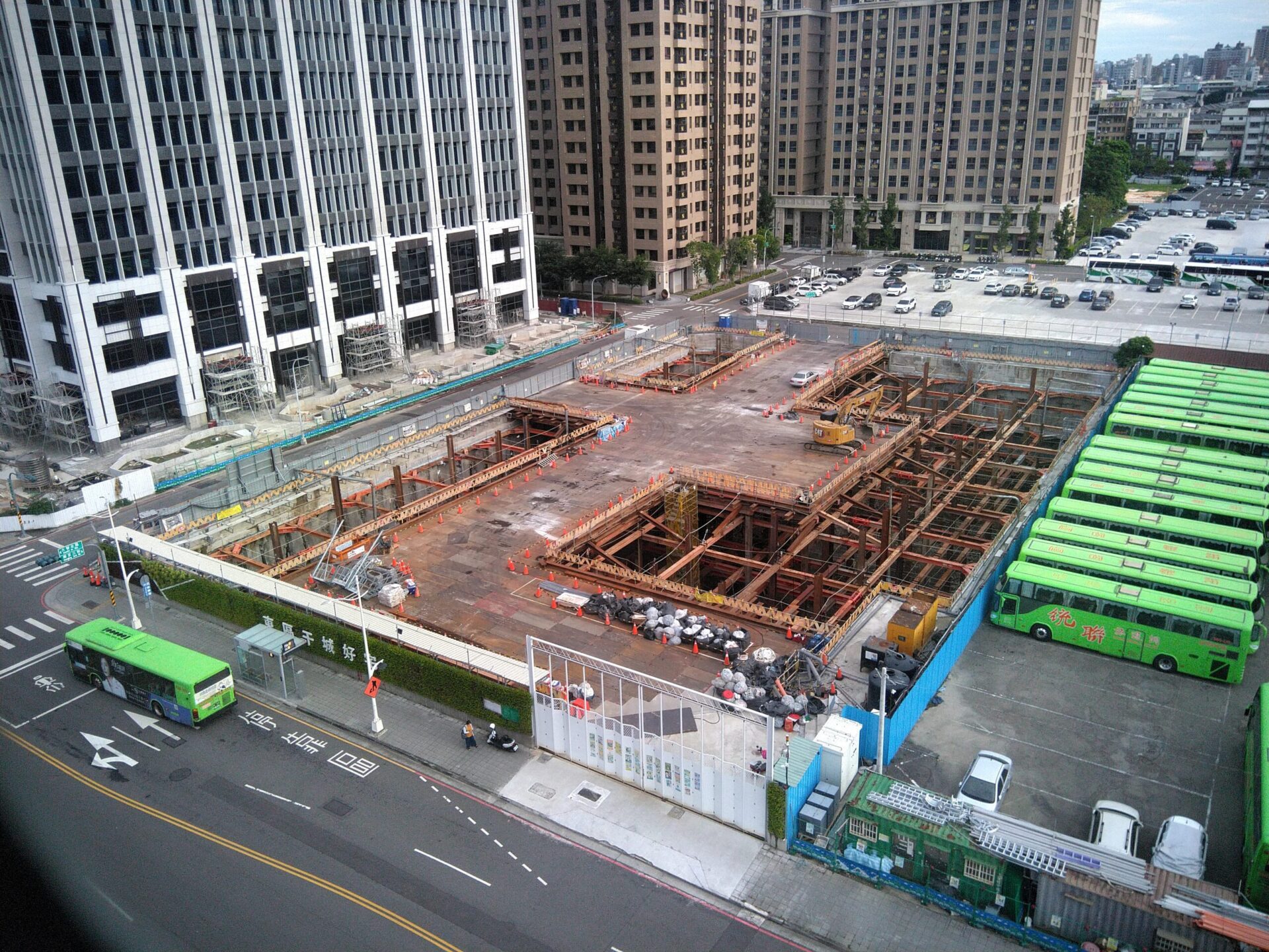 台中干城好宅工地抽水混濁　市府勒令停工改善並依法開罰