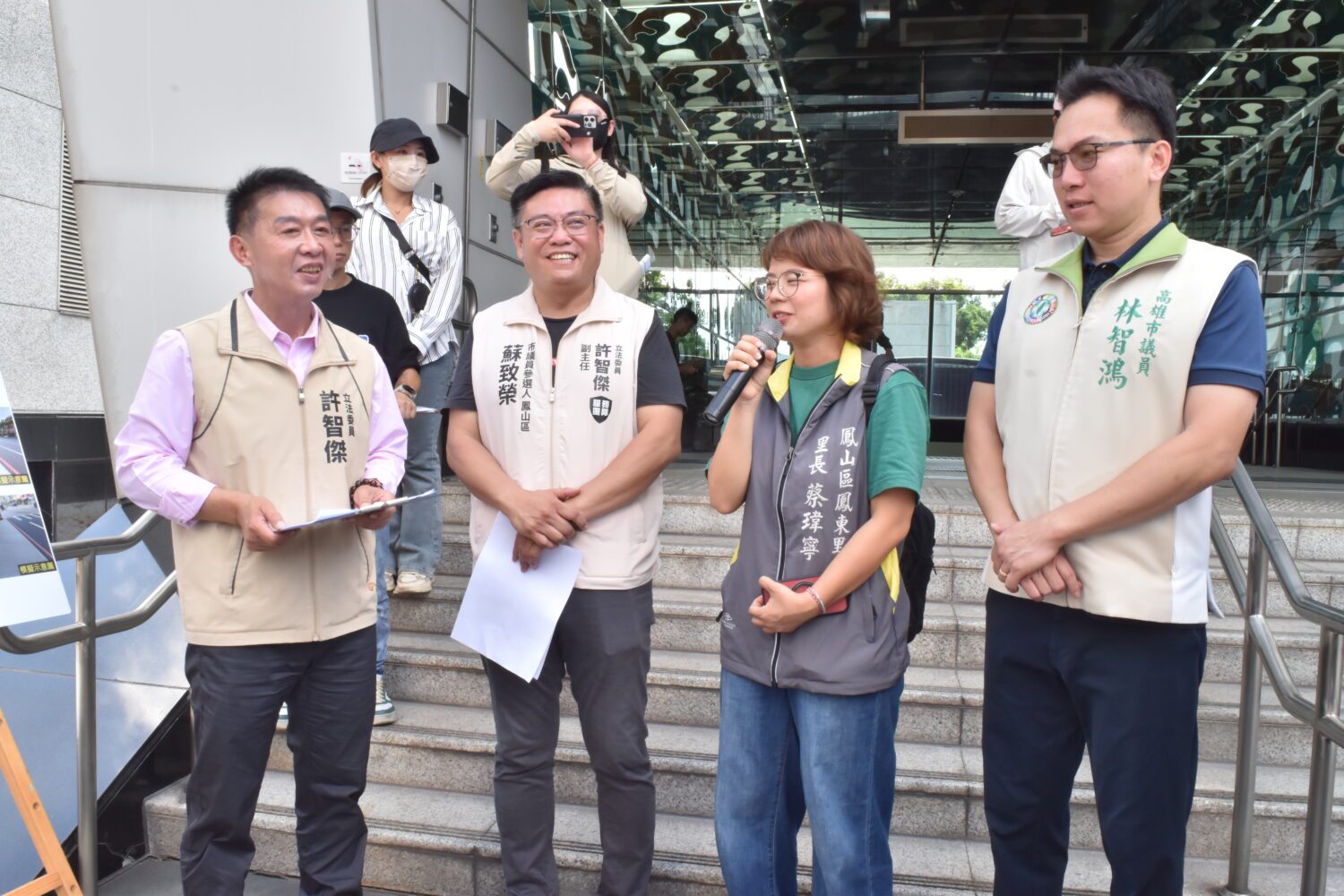 湧言會內部出現歧見?許智傑感謝議員戰友相挺