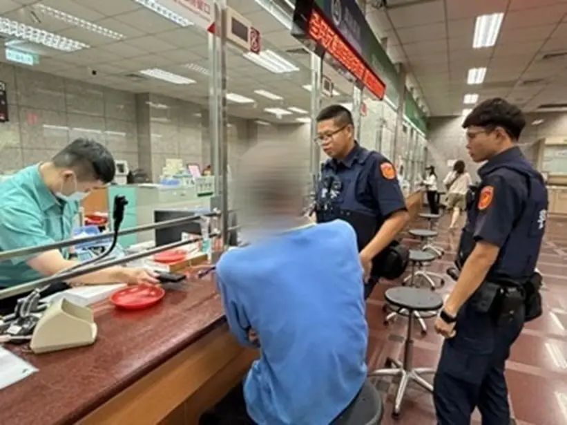 警民聯手識破「猜猜我是誰」詐騙 守住老翁20萬積蓄