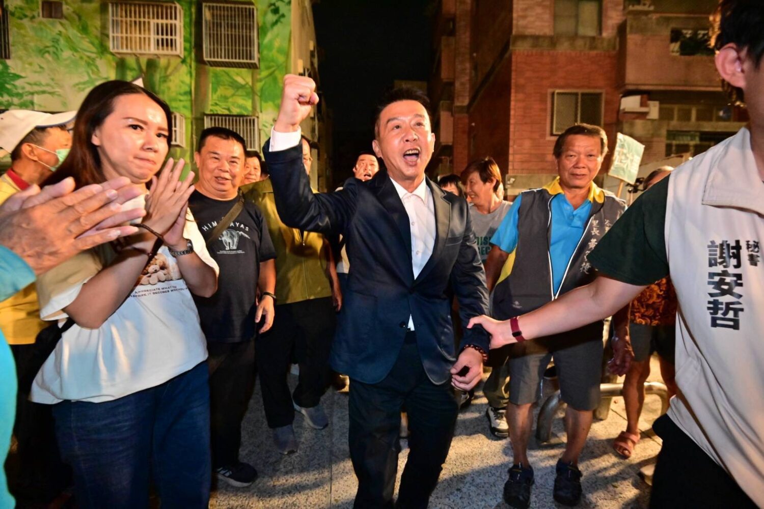 茶餅會規模盛大 許智傑：市政理念已獲得市民肯定