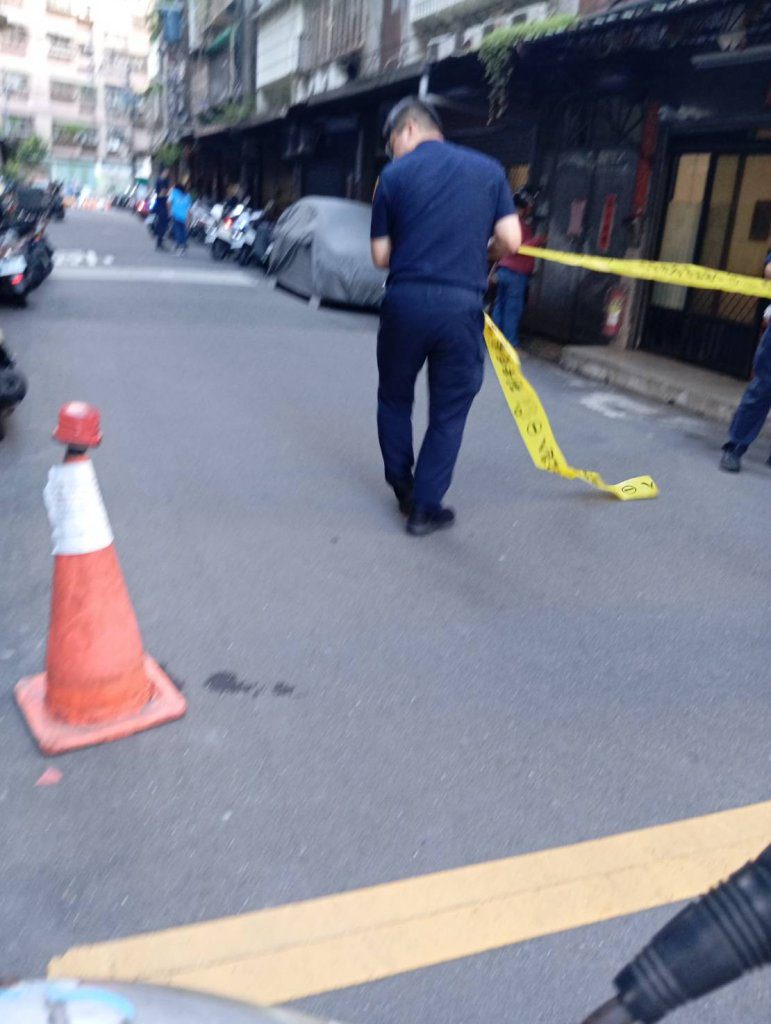 土城悲劇！76歲男持刀弒母再自戕93歲母不治　法院裁定收押