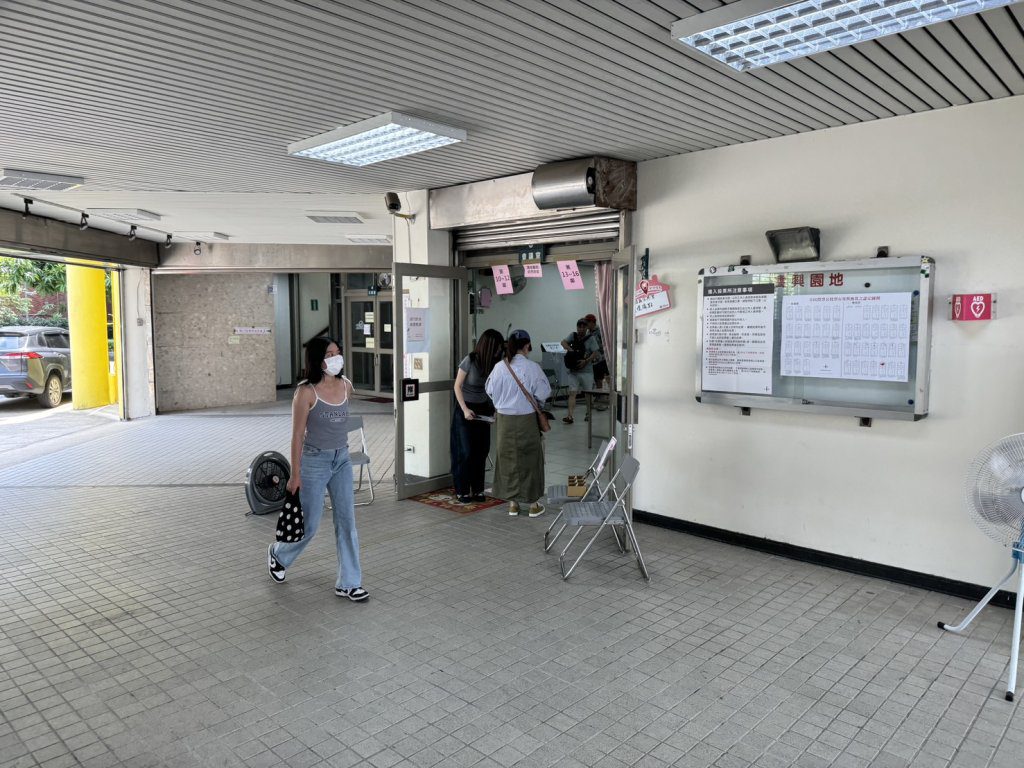 新店2起撕毀公投選票　8旬婦蓋錯5旬女多領票