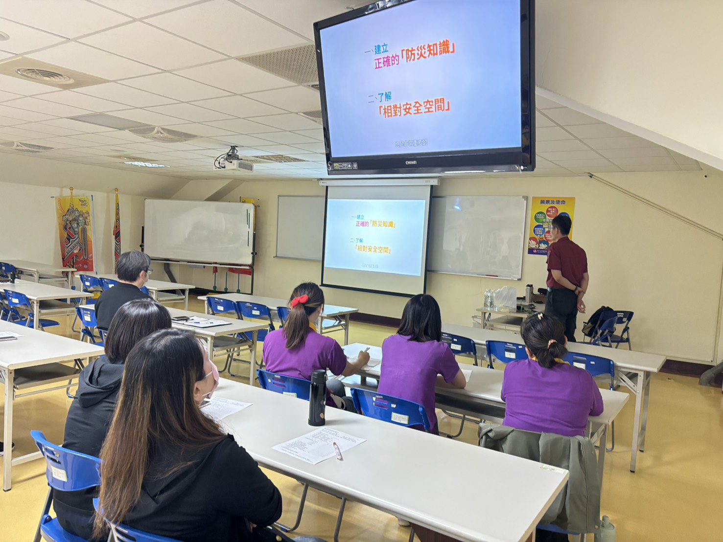 義大遊樂園攜手消防局舉辦防災講習 提升員工災害應變能力 義大遊樂園攜手消防局舉辦防災講習 提升員工災害應變能力