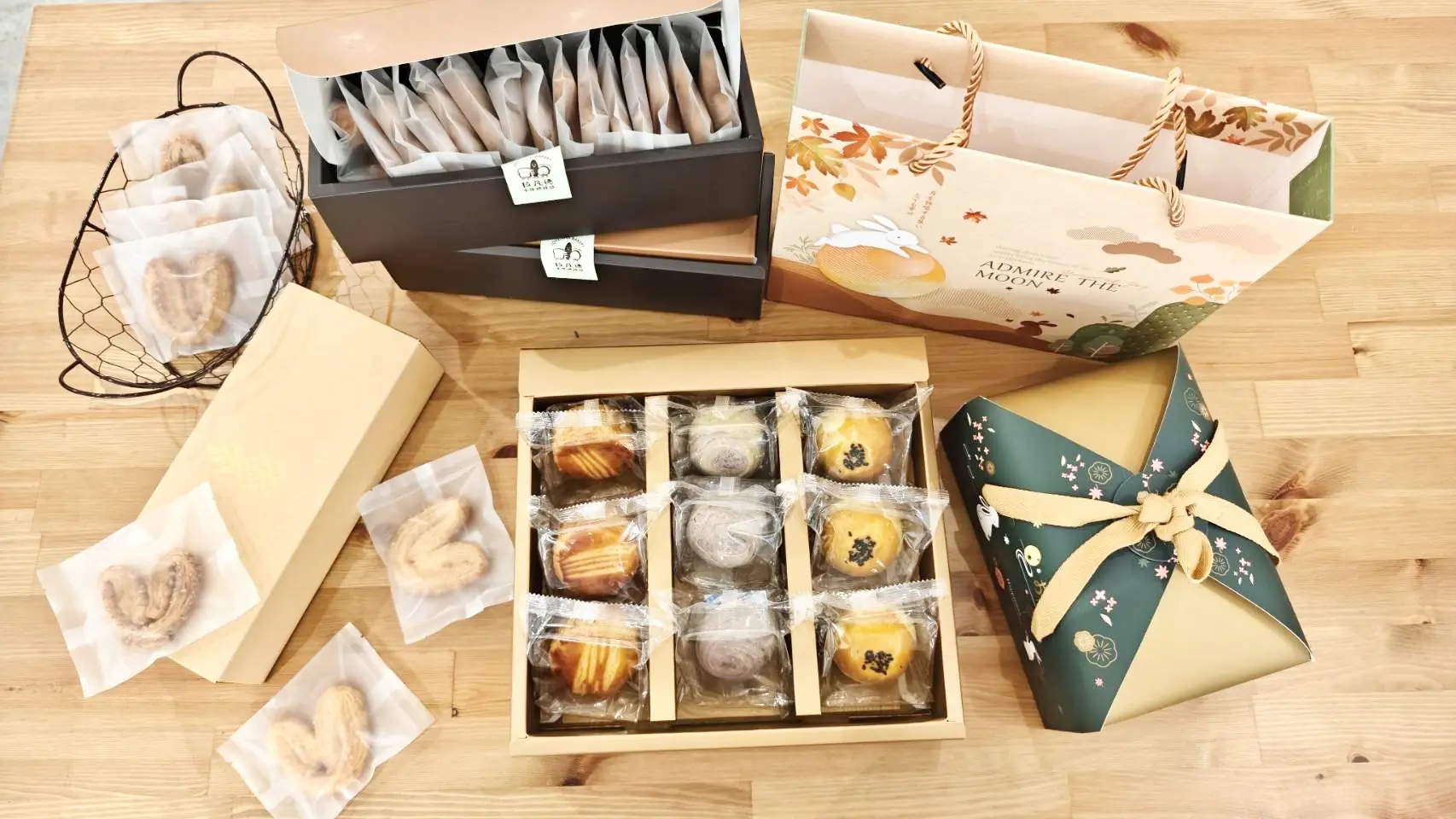 烘焙職人打造中秋風味 拉凡德手作烘焙  限定禮盒甜蜜上市 烘焙職人打造中秋風味 拉凡德手作烘焙  限定禮盒甜蜜上市