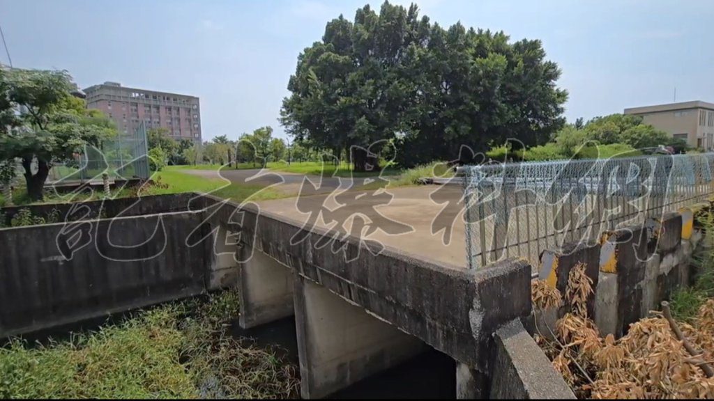 獨/高雄大學成槍擊案關鍵點!槍手恐透過「大平台」潛入 警連日衝學校 獨/高雄大學成槍擊案關鍵點!槍手恐透過「大平台」潛入 警連日衝學校