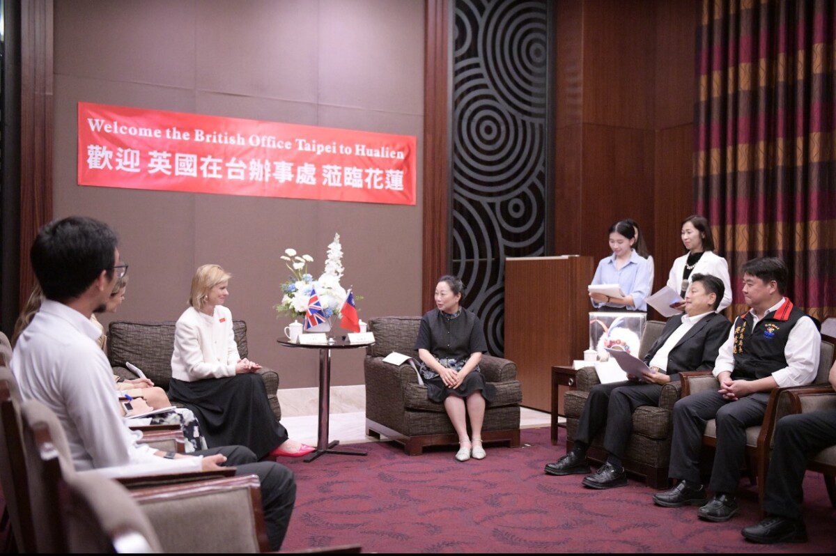 英國在台辦事處代表率團訪花蓮縣長徐榛蔚盛情接待 盼深化雙方交流