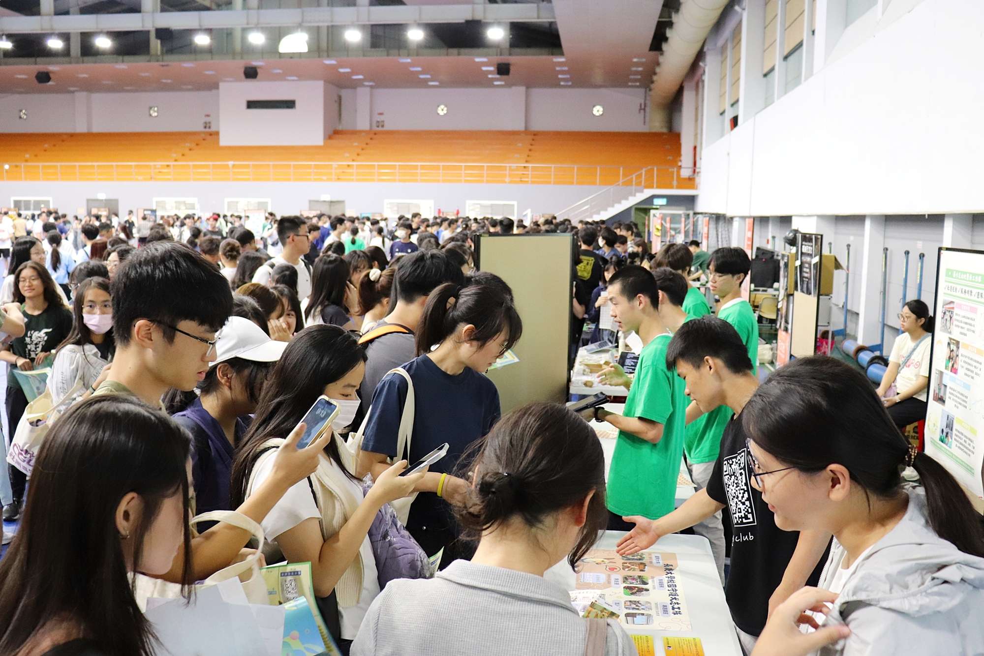 長庚大學迎接新生 湯明哲期勉學子走出舒適圈