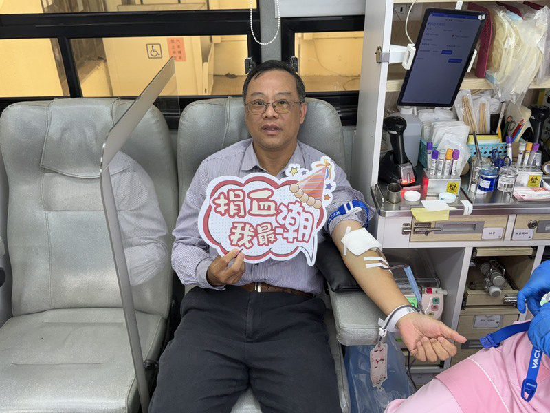 中油公司大林煉油廠 挽袖捐血，油伴您我 今日募集152袋共38,000C.C的血液