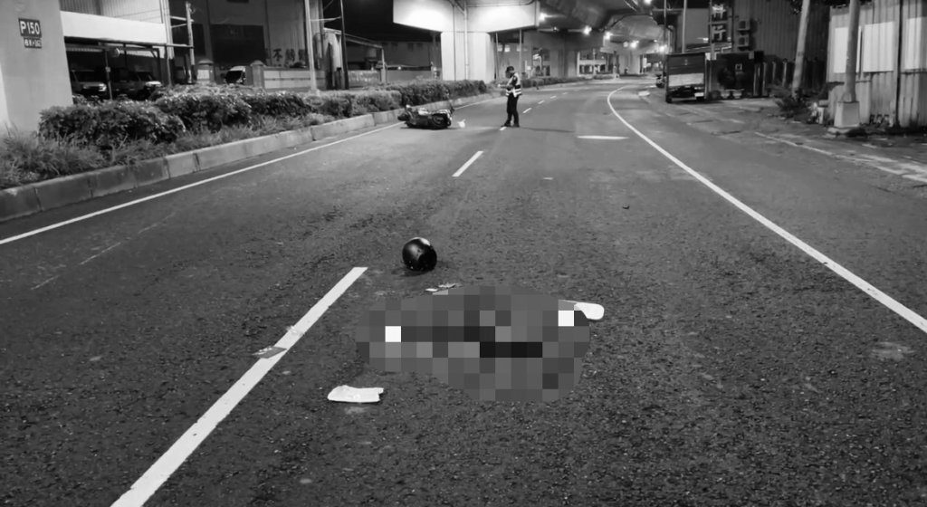 快訊／高雄88橋下自摔！騎士「流滿地血」OHCA送醫