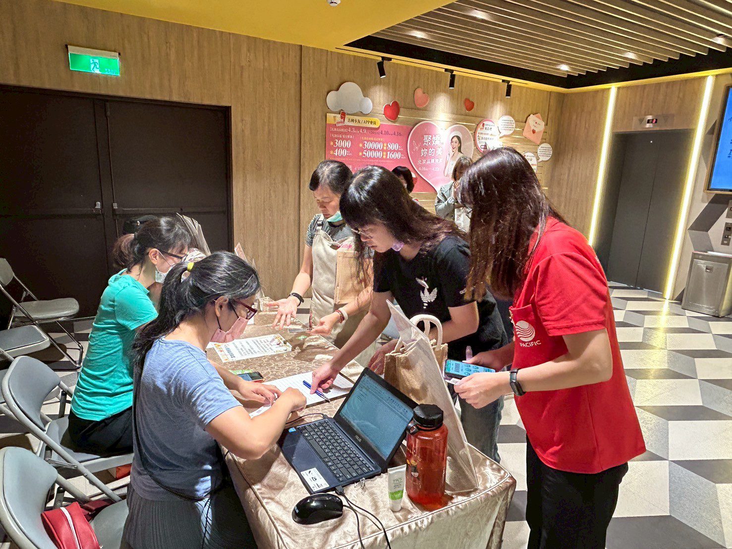 屏縣府財稅局攜手太平洋百貨 推廣雲端發票暨行動支付 會員專屬好禮等你來拿！