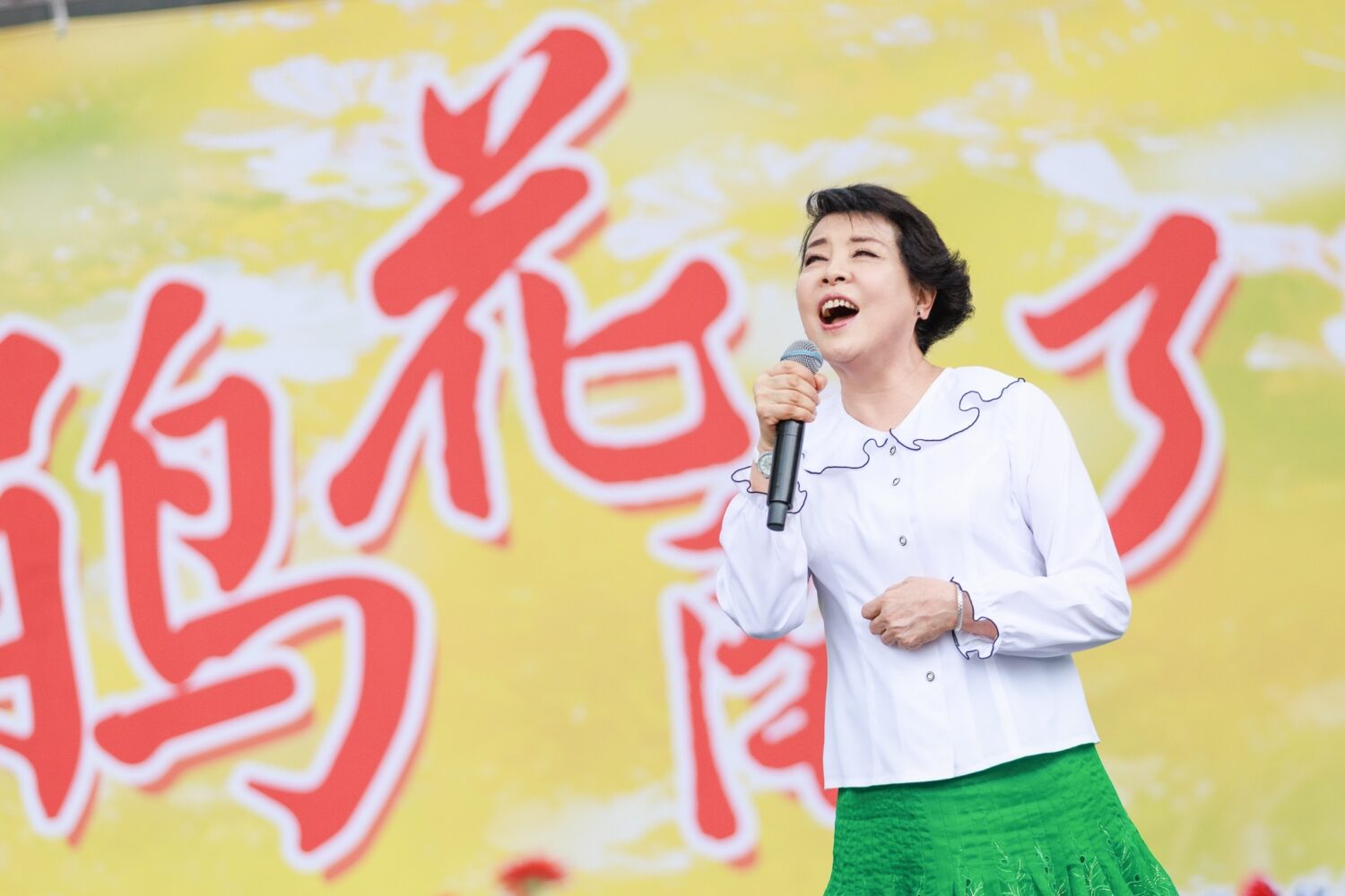 繪畫與音樂交織共鳴火花 郭博州個展9/6開幕聲樂家簡文秀獻唱祝福 繪畫與音樂交織共鳴火花 郭博州個展9/6開幕聲樂家簡文秀獻唱祝福