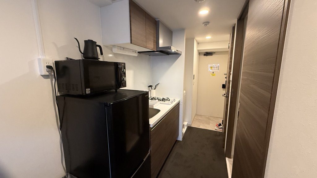 和日本男友住飯店掀文化衝擊！她想「不排隊拿鑰匙」　網怒轟：根本插隊