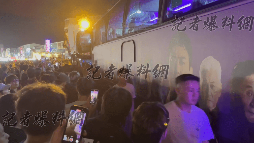 獨/《角頭》赴台南武聖夜市宣傳!人潮瞬間擠爆 王識賢清唱「一片天」引轟動 獨/《角頭》赴台南武聖夜市宣傳!人潮瞬間擠爆 王識賢清唱「一片天」引轟動