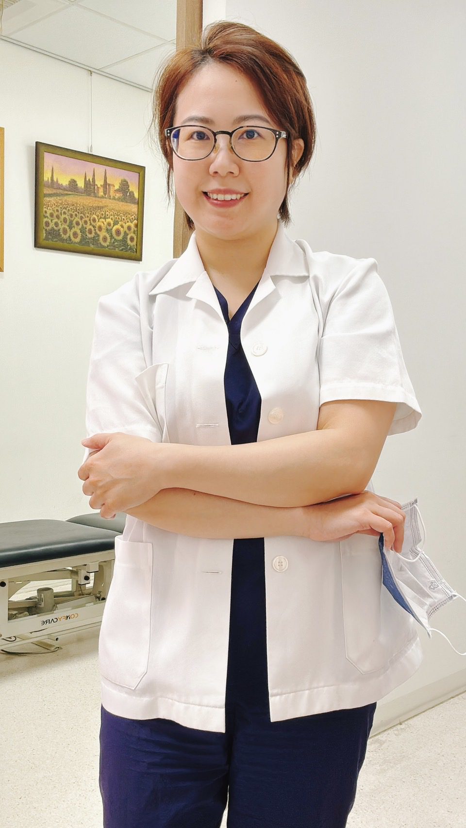 中秋節烤肉不腰痠背痛:物理治療師-云菁,教您正確姿勢與運動指南 中秋節烤肉不腰痠背痛:物理治療師-云菁,教您正確姿勢與運動指南