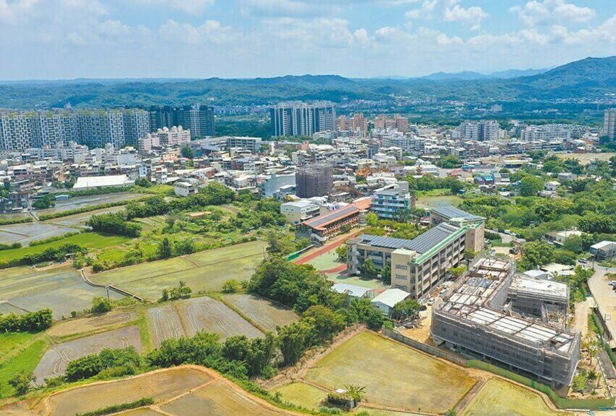 38年等待終現曙光!竹科三期計畫過關,新竹產業發展邁向新里程碑 38年等待終現曙光!竹科三期計畫過關,新竹產業發展邁向新里程碑