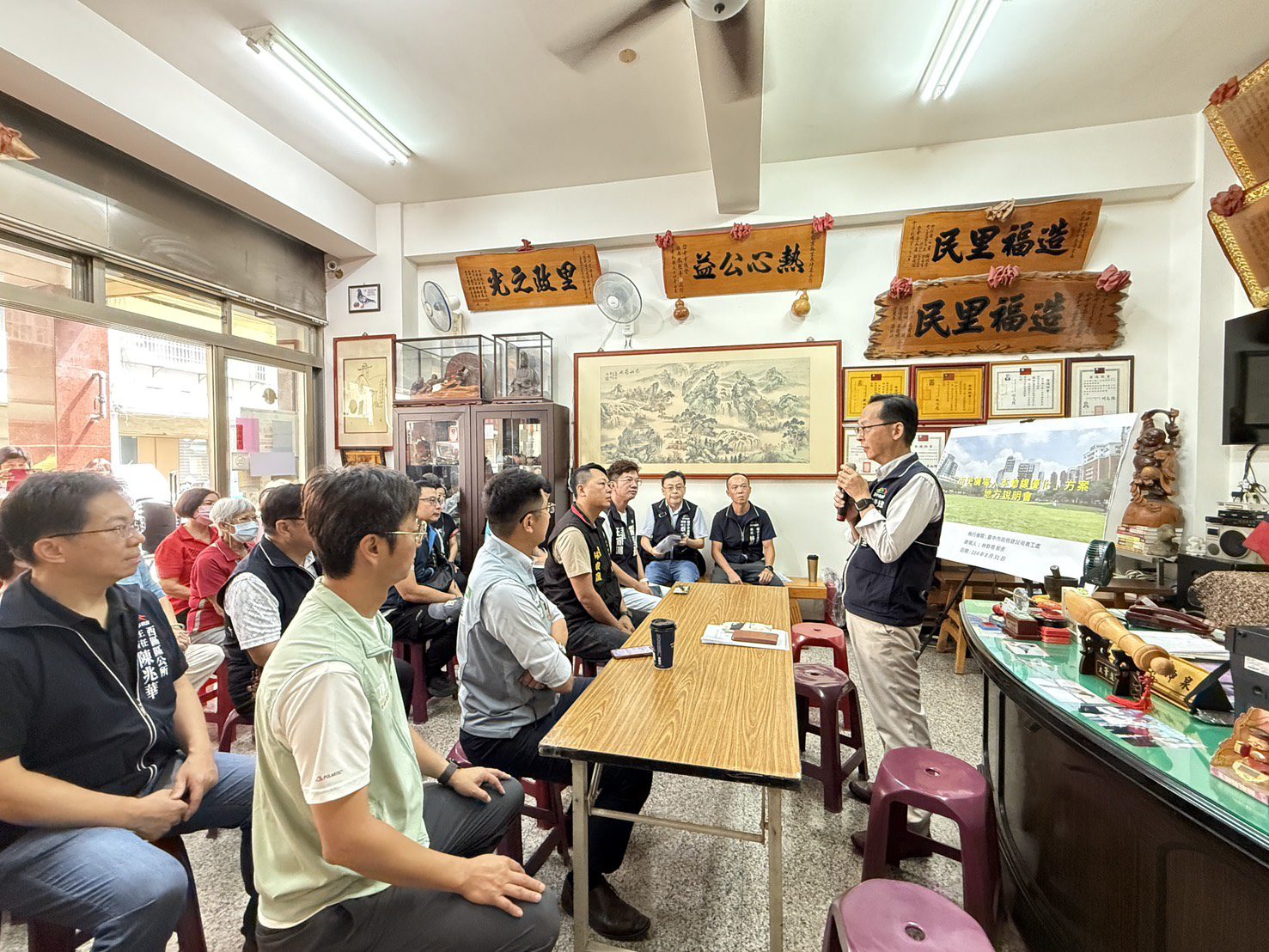 中市建設局舉辦地方說明會 優化市民廣場動線達高度共識