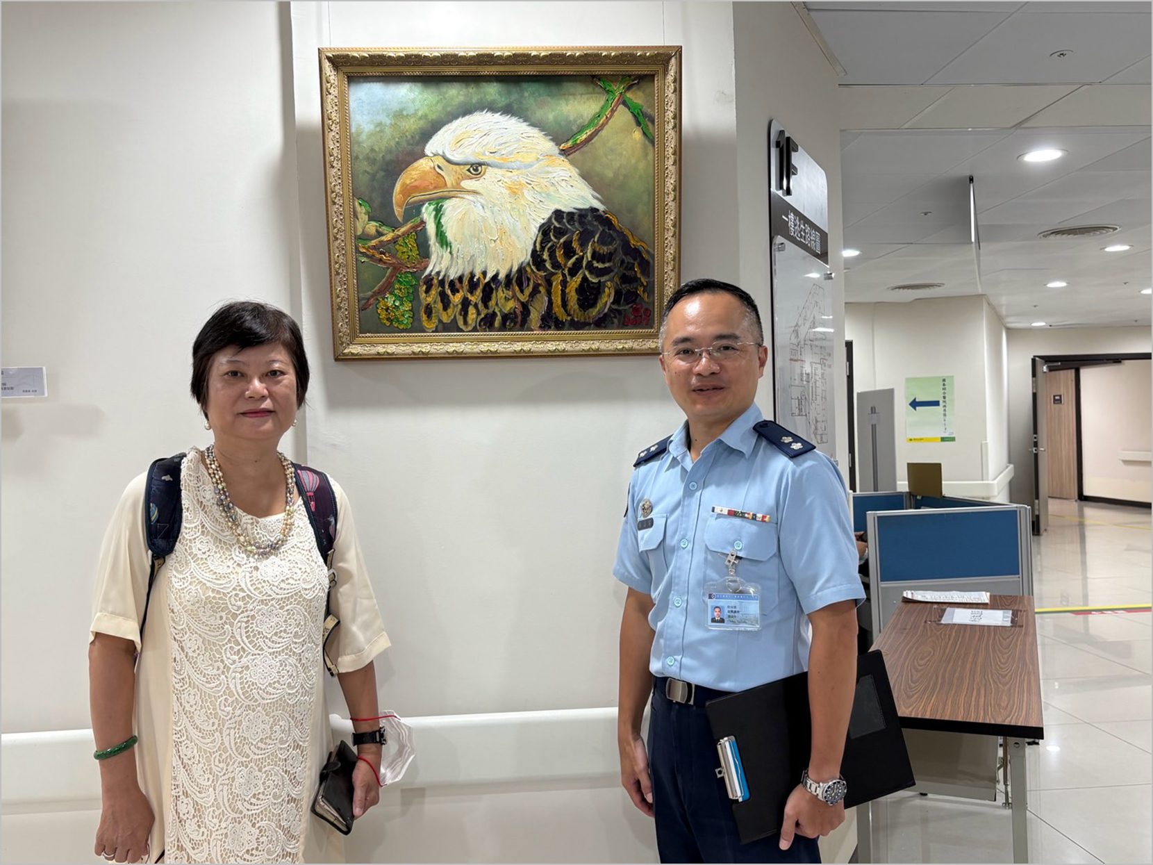 熱心公益廣結善緣 藝術家周寶瓊捐贈120幅藝術創作