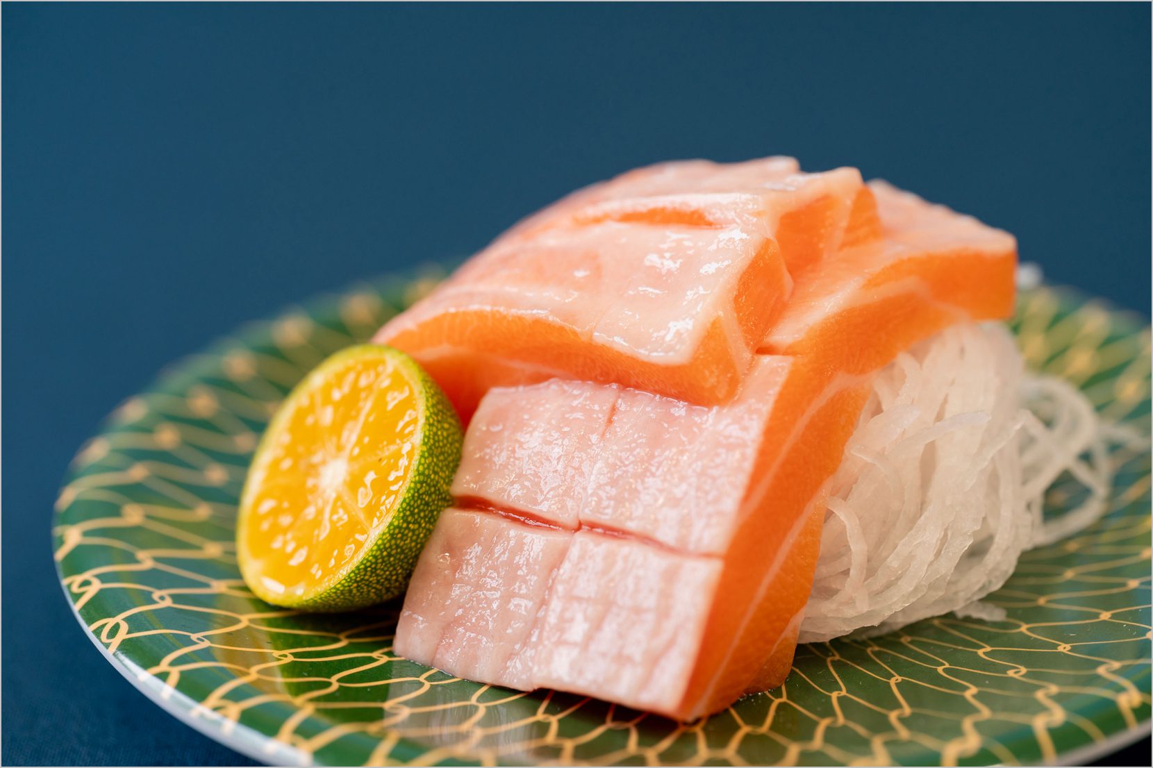 爭鮮豪華鮭魚新登場　限時10天買新品送一盤