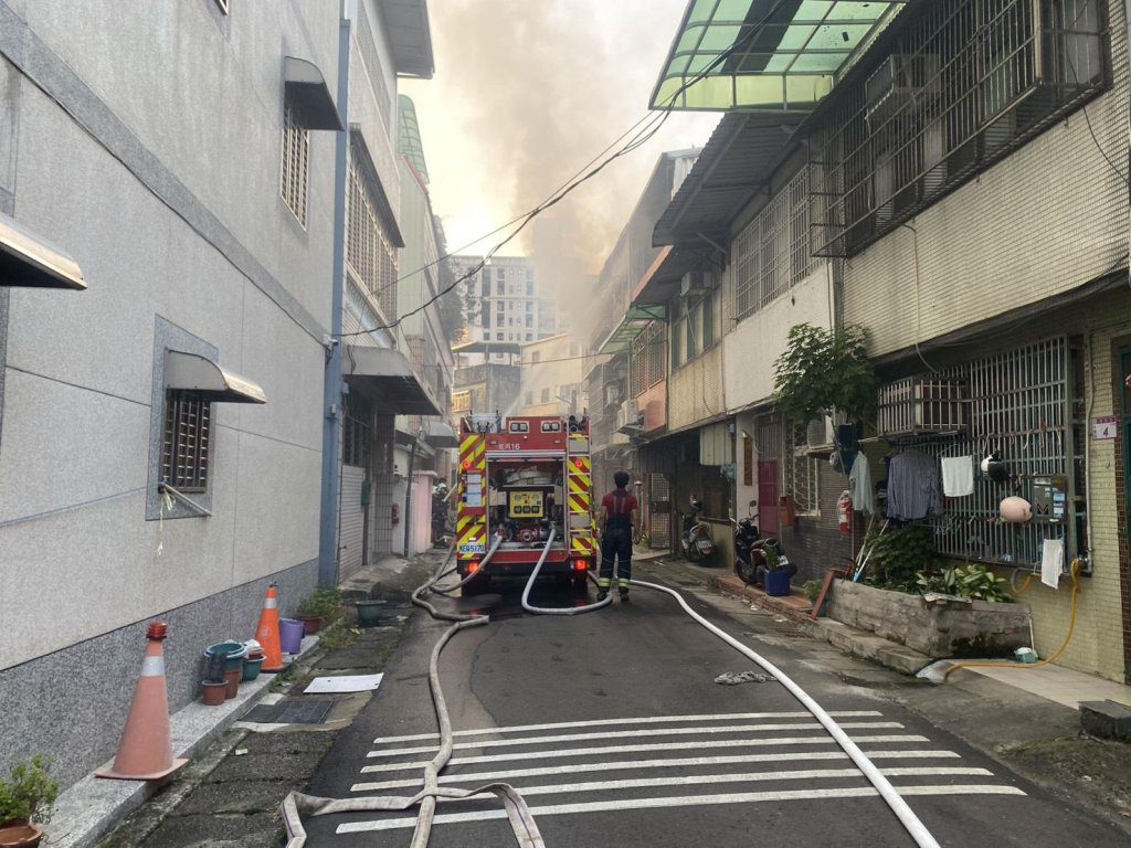 桃園民宅大火5死!4童開學前夕葬火窟 教育局回應了 桃園民宅大火5死!4童開學前夕葬火窟 教育局回應了