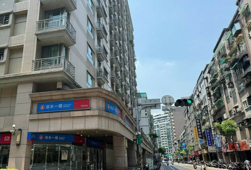 政院促放貸與央行穩定的拉鋸戰 銀行陷監理合規兩難 政院促放貸與央行穩定的拉鋸戰 銀行陷監理合規兩難