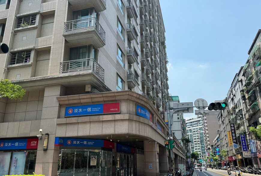 政院促放貸與央行穩定的拉鋸戰 銀行陷監理合規兩難 政院促放貸與央行穩定的拉鋸戰 銀行陷監理合規兩難