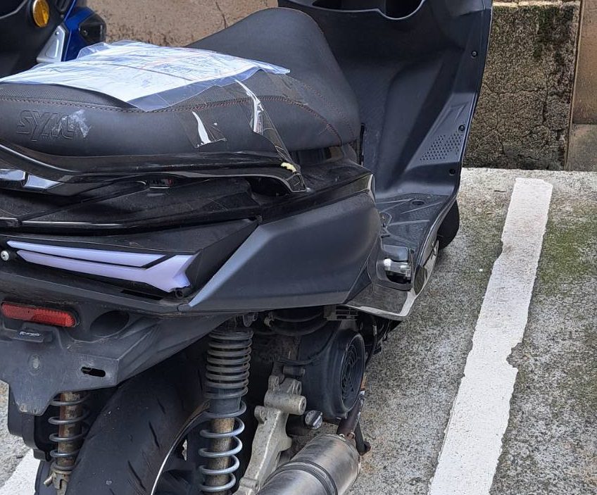 蘆竹未成年騎「沒車牌」改裝車炸街 遭開罰6萬1800元 蘆竹未成年騎「沒車牌」改裝車炸街 遭開罰6萬1800元