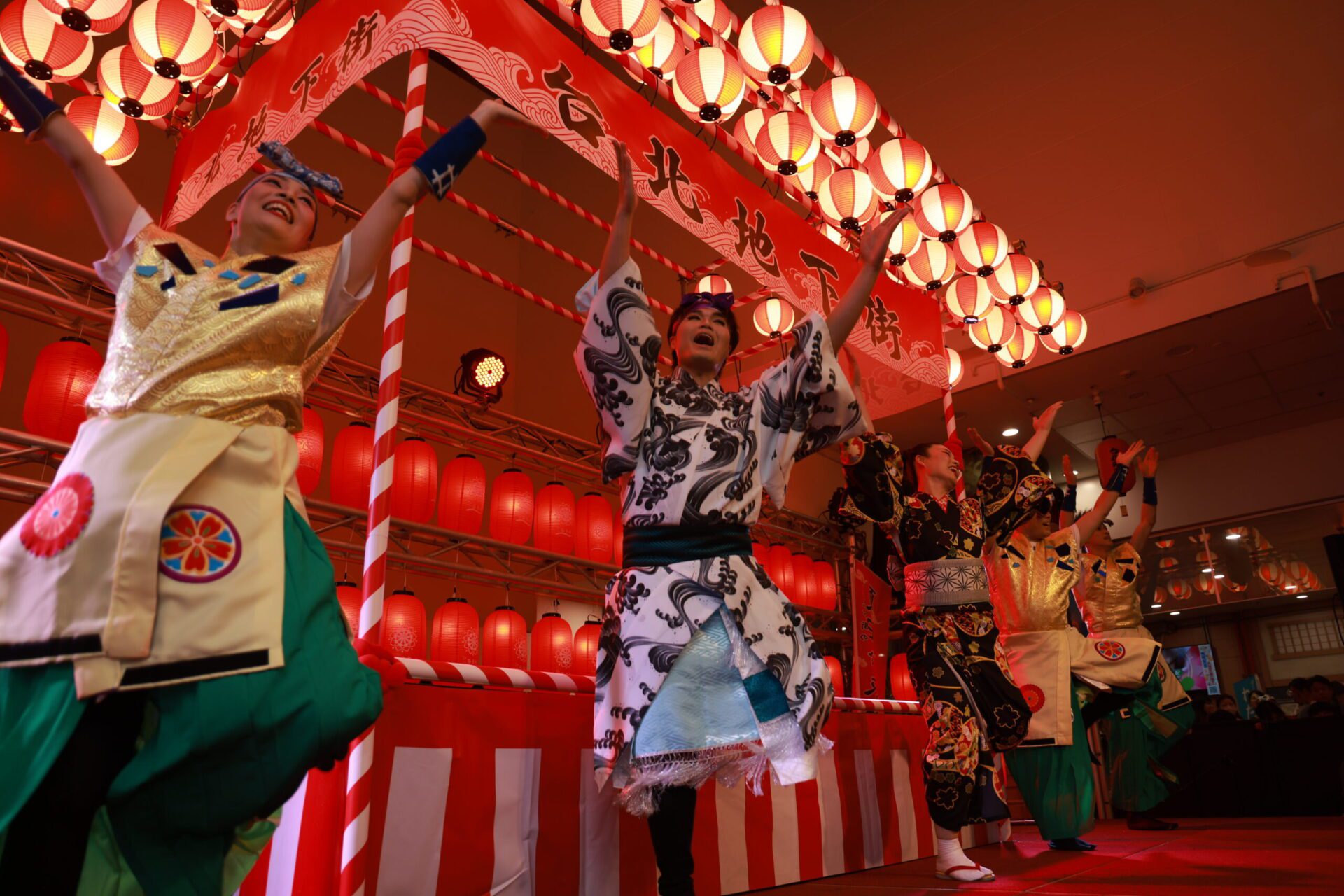 盛夏用舞與心動起來!台日文化交流大成功 台北地下街第十五回夏日浴衣祭讓逛街更有趣 盛夏用舞與心動起來!台日文化交流大成功 台北地下街第十五回夏日浴衣祭讓逛街更有趣