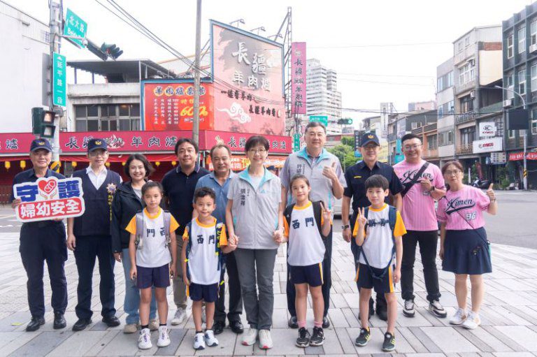 竹市護童專案啟動 張治祥秘書長:守護學童安全從斑馬線開始 竹市護童專案啟動 張治祥秘書長:守護學童安全從斑馬線開始
