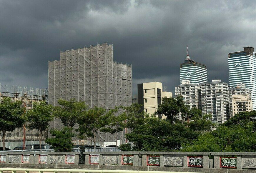 房市交易量創八年新低 六都八月移轉棟數年減超三成 M傳媒 房市交易量創八年新低 六都八月移轉棟數年減超三成 M傳媒