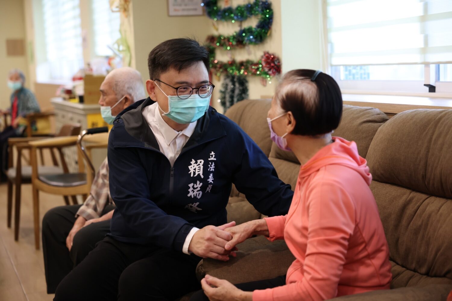 長照3.0上路 賴瑞隆重視高雄超高齡挑戰 長照3.0上路 賴瑞隆重視高雄超高齡挑戰