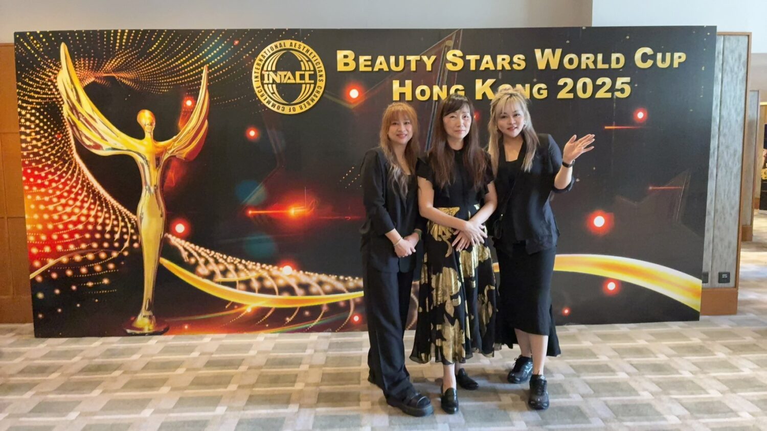 輔英科大健美系摘下六金二銀三銅 師生攜手稱霸國際美業舞台 輔英科大健美系摘下六金二銀三銅 師生攜手稱霸國際美業舞台