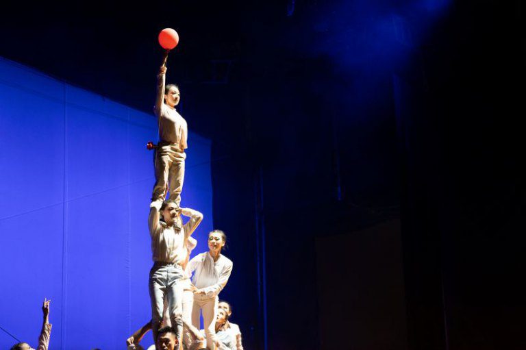 紙風車《台灣幻想曲》蒞臨風城　邱臣遠代理市長：讓孩子們在充滿歡樂的氛圍中迎接新學期
