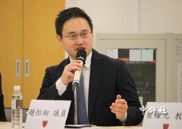 國安會3副秘均齡37歲 藍白質疑新手村 國安會3副秘均齡37歲 藍白質疑新手村