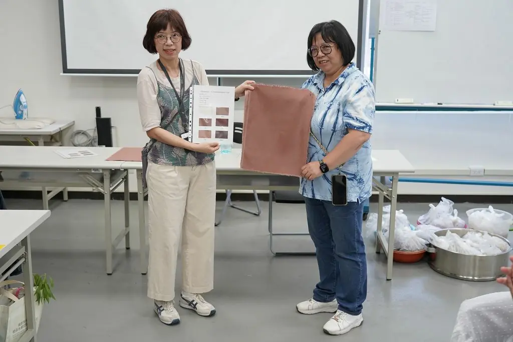 臺中纖博館尋色大里體驗植物染　揭開大自然的色彩魔法