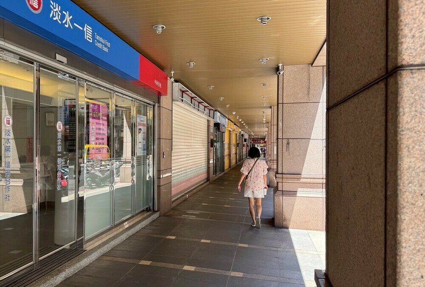 異動即時通申請 要求簽署「免責條款」民眾感到不安 異動即時通申請 要求簽署「免責條款」民眾感到不安