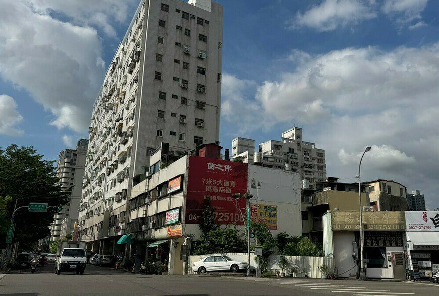 「買房二選一》蛋黃區16坪蝸居VS郊區42坪透天 千萬預算該賭哪一邊?」 「買房二選一》蛋黃區16坪蝸居VS郊區42坪透天 千萬預算該賭哪一邊?」