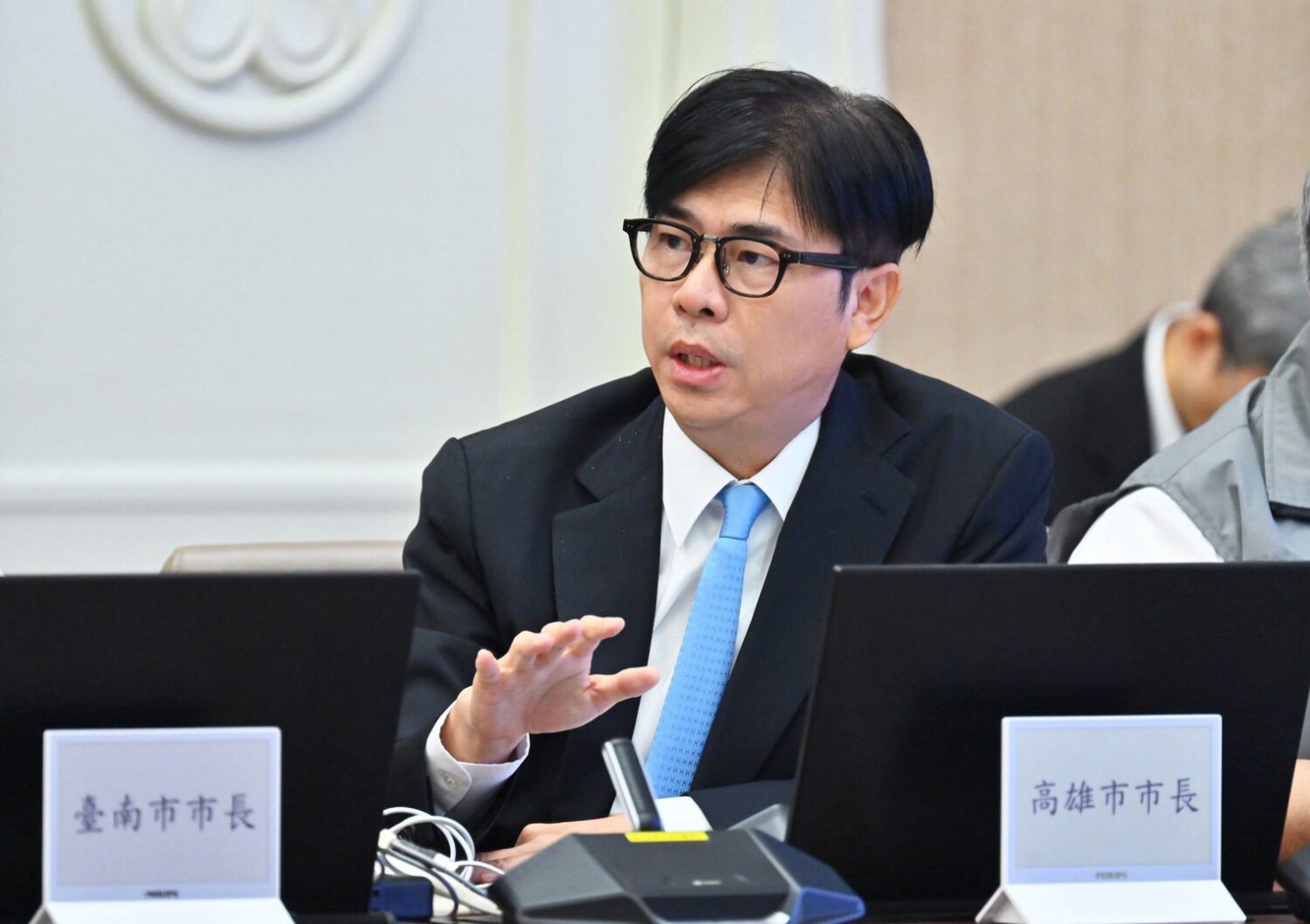 陳其邁北上列席行政院會 強調統籌分配款增加財源用於減輕年輕人負擔