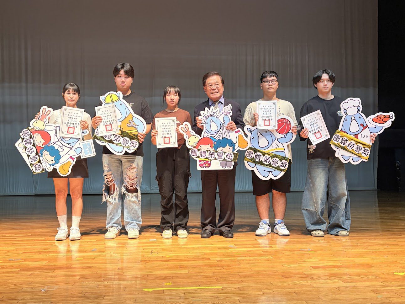 義守大學114年新生定向營 邀百萬YouTuber-酷Ku開講 為學子導航大學新生活 義守大學114年新生定向營 邀百萬YouTuber-酷Ku開講 為學子導航大學新生活