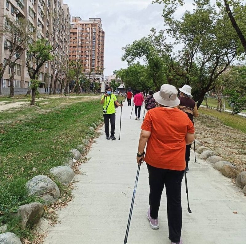 【全方位健康生活專欄】沒有肌力，就像行李箱沒輪子──旅程寸步難行！