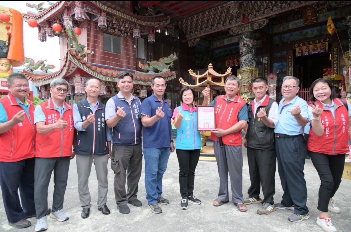 游淑貞感謝北天宮、聖南宮、武當玄岳宮、合元靈顯壇濟助吉安鄉弱勢家戶生活物資 游淑貞感謝北天宮、聖南宮、武當玄岳宮、合元靈顯壇濟助吉安鄉弱勢家戶生活物資