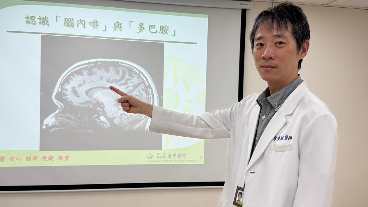 兩兄弟深夜抓寶迷路 家長急尋掀網路成癮警訊