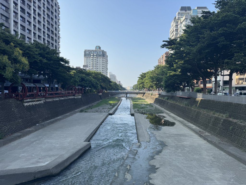 台中女子墜溪漂流！　消防隊員溪中攔截救起OHCA送醫不治