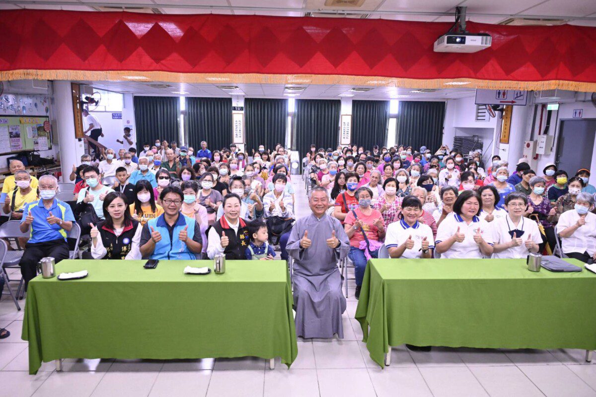 慈懿道院114年鄉鄰關懷 讀經嘉年華暨DIY活動縣長徐榛蔚鼓勵閱讀經典 豐富自己的生命 慈懿道院114年鄉鄰關懷 讀經嘉年華暨DIY活動縣長徐榛蔚鼓勵閱讀經典 豐富自己的生命