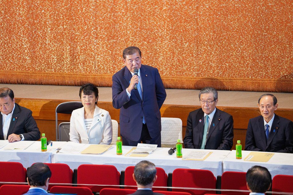 日本首相石破茂宣布請辭　政壇動盪加速改選進程