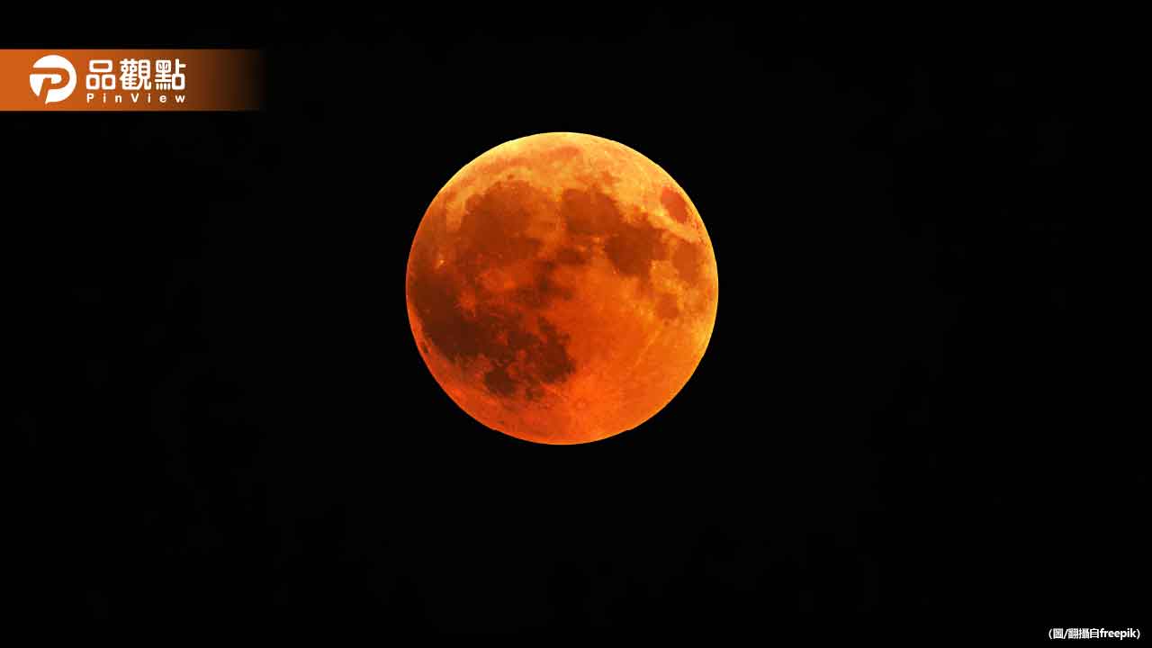震撼天象！紅月降臨 全球攝影迷爭相捕捉