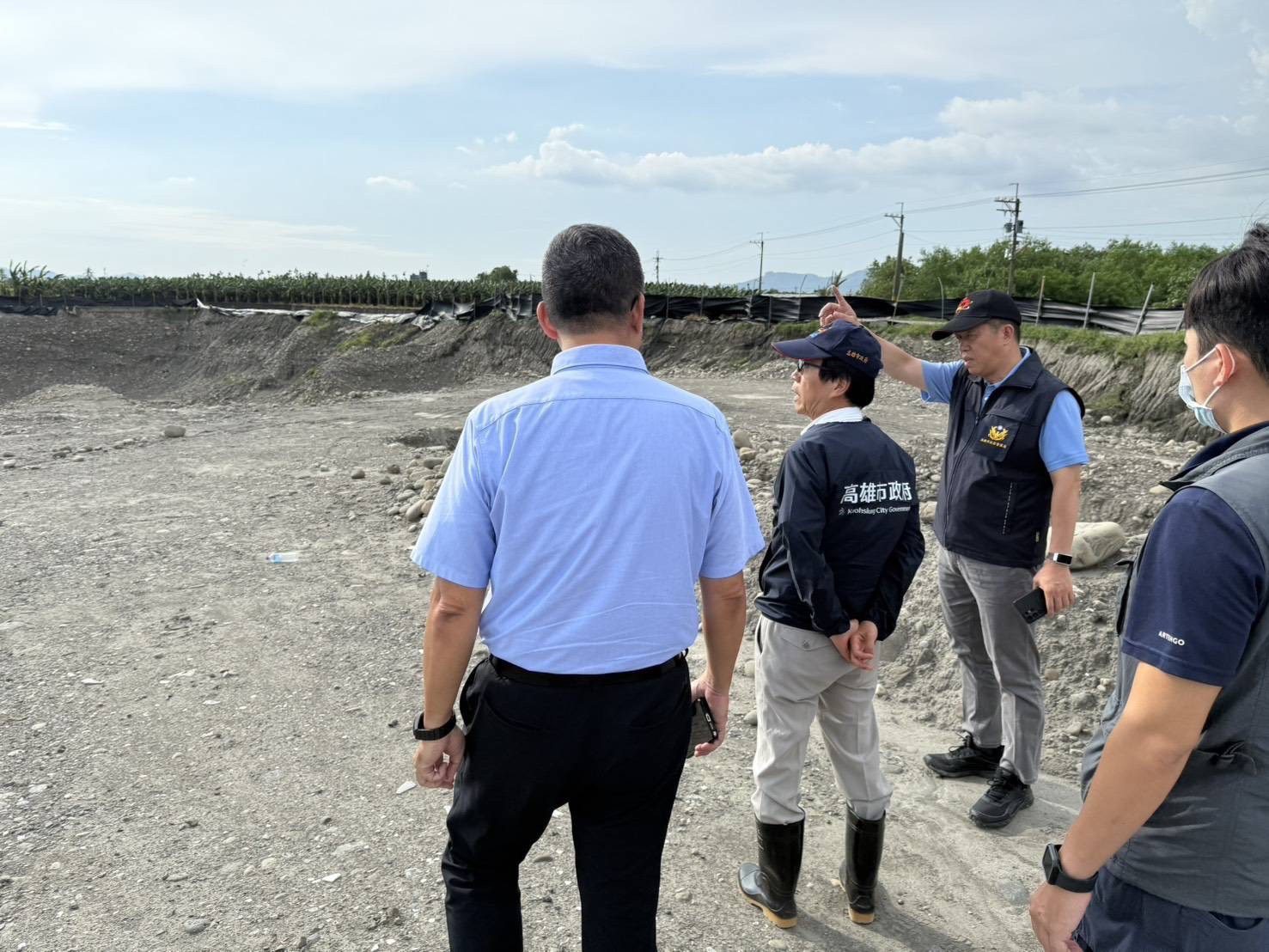 不法盜採農地砂石猖獗！ 林欽榮副市長率隊查勘美濃農地 啟動「密集地毯式巡查」