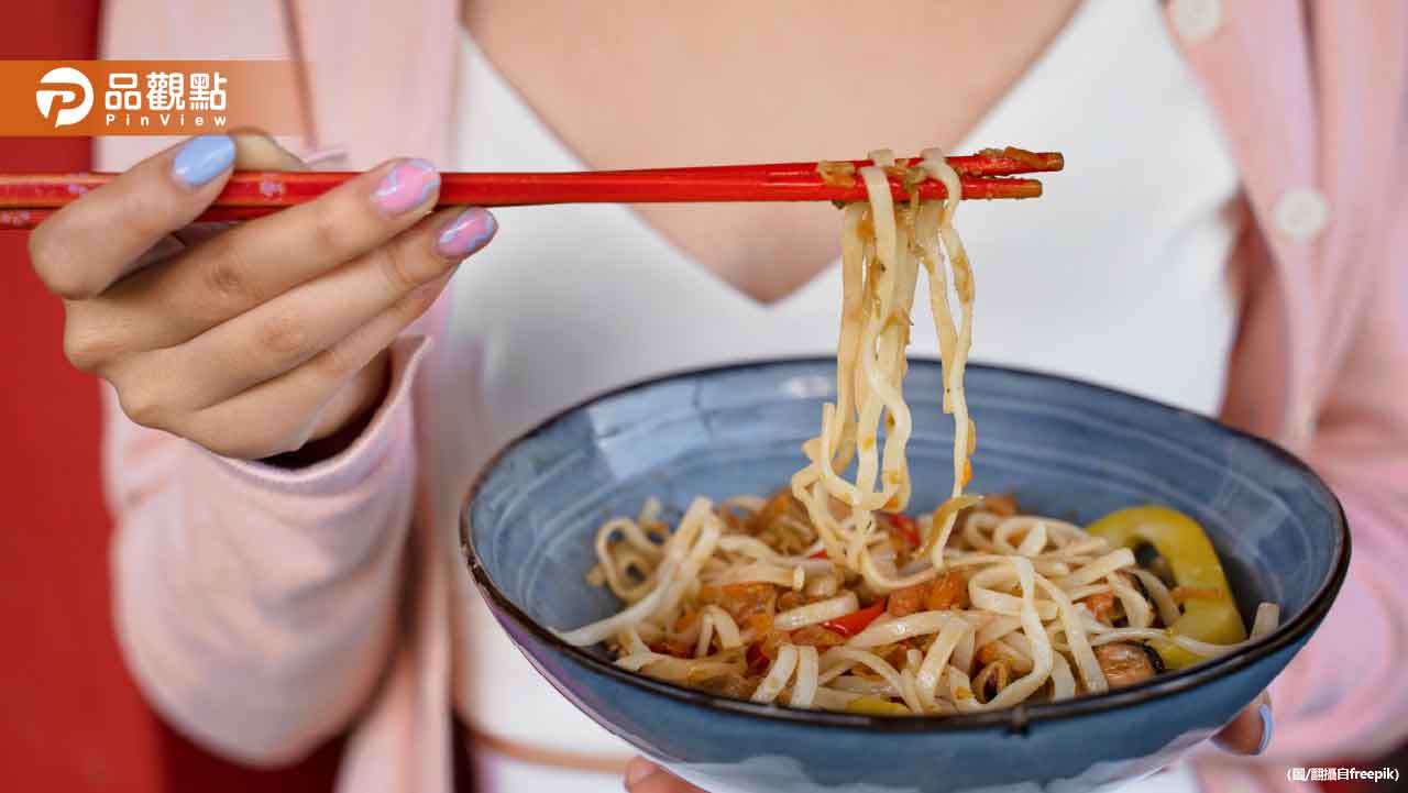 中醫診所「孕婦吃麵孩子會沒心跳」　婦產科名醫闢謠