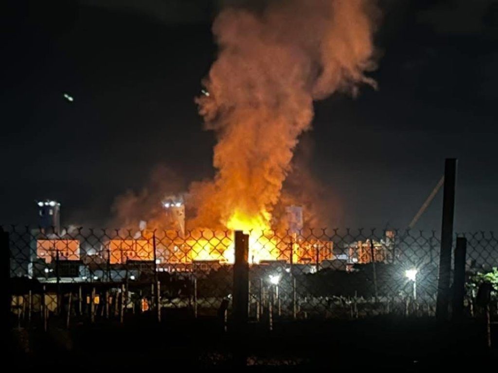 快訊／高雄興達發電廠傳爆炸聲！大批警消趕赴中